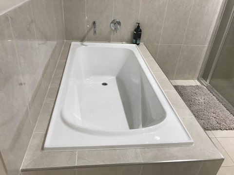 Whitsunday Luxury Homes - Lightning Ridge Tourism 39