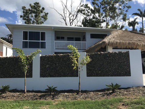 Whitsunday Luxury Homes - Lightning Ridge Tourism 17