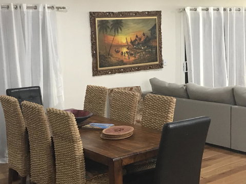 Whitsunday Luxury Homes - Lightning Ridge Tourism 28