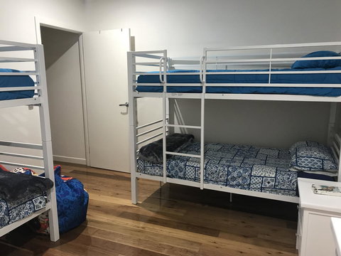 Whitsunday Luxury Homes - Lightning Ridge Tourism 37