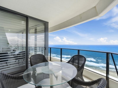 Oracle Resort Broadbeach - Gclr - Lightning Ridge Tourism 20