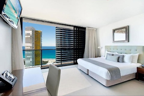 Oracle Resort Broadbeach - Gclr - Lightning Ridge Tourism 5