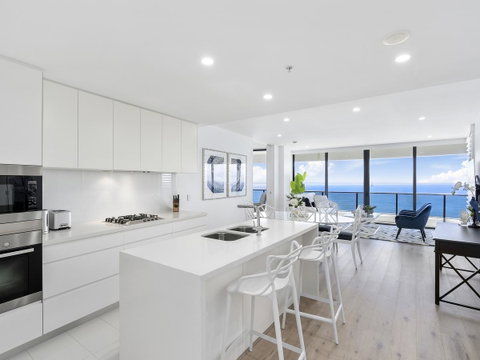 Oracle Resort Broadbeach - Gclr - Lightning Ridge Tourism 13