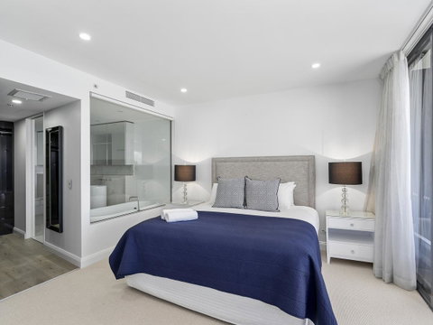 Oracle Resort Broadbeach - Gclr - Lightning Ridge Tourism 25