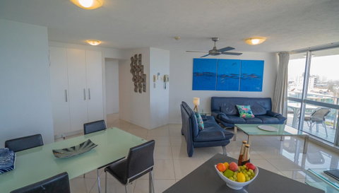 Mandolin Beachfront Resort - Lightning Ridge Tourism 24