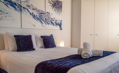 Mandolin Beachfront Resort - Lightning Ridge Tourism 14