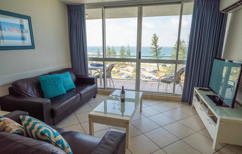 Mandolin Beachfront Resort - Lightning Ridge Tourism 32