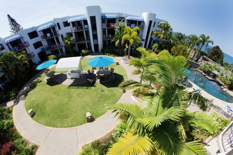 Headland Tropicana Resort - Lightning Ridge Tourism 36