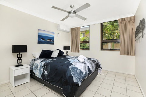 Headland Tropicana Resort - Lightning Ridge Tourism 7