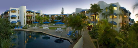 Headland Tropicana Resort - Lightning Ridge Tourism 17