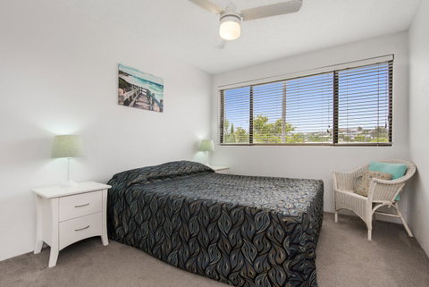 Alexandria Apartments - Lightning Ridge Tourism 4