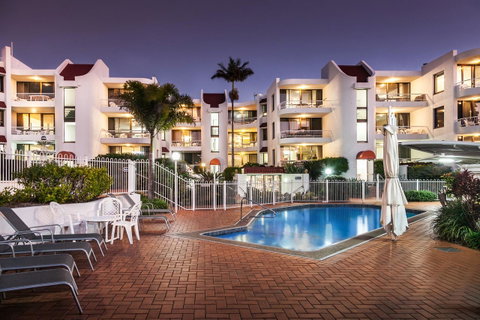 Alexandria Apartments - Lightning Ridge Tourism 43