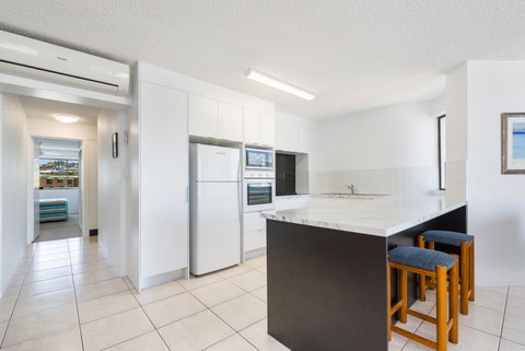 Alexandria Apartments - Lightning Ridge Tourism 15