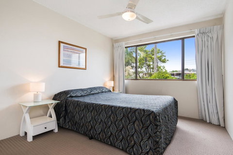 Alexandria Apartments - Lightning Ridge Tourism 9