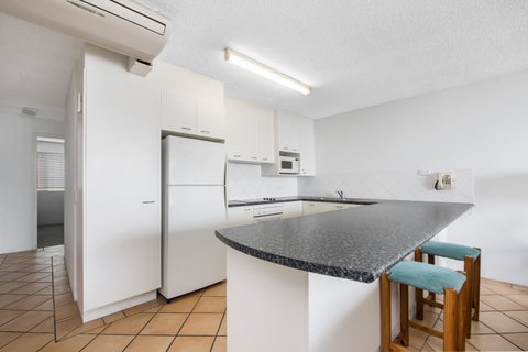 Alexandria Apartments - Lightning Ridge Tourism 3