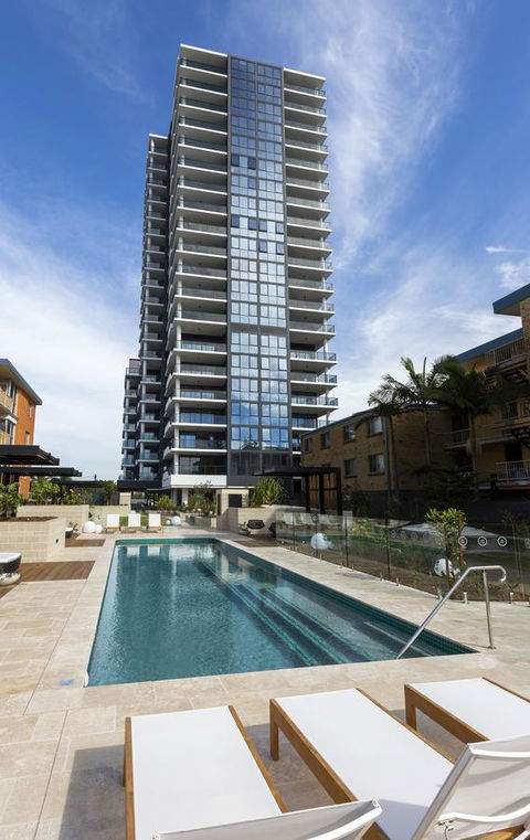 Boardwalk Burleigh Beach - Official - Lightning Ridge Tourism 0
