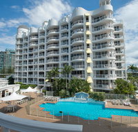 Broadbeach Holiday Apartments - Lightning Ridge Tourism