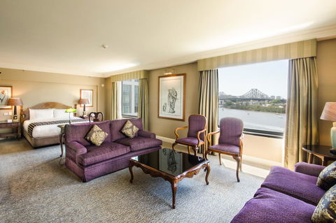 Stamford Plaza Brisbane - Lightning Ridge Tourism 21