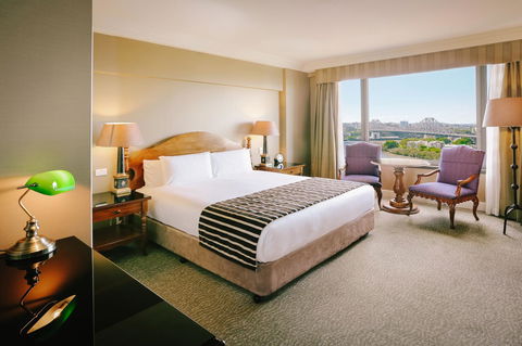 Stamford Plaza Brisbane - Lightning Ridge Tourism 9