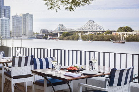 Stamford Plaza Brisbane - Lightning Ridge Tourism 3
