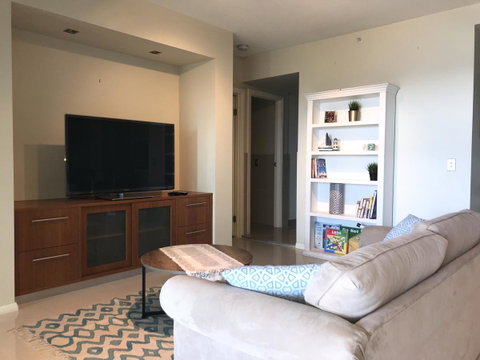 Proximity Waterfront Apartments - Lightning Ridge Tourism 20