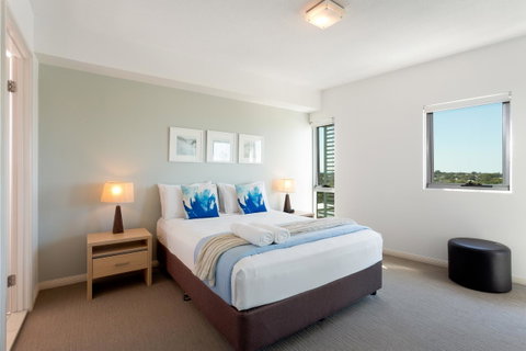 Proximity Waterfront Apartments - Lightning Ridge Tourism 28