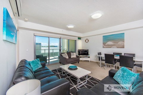 Proximity Waterfront Apartments - Lightning Ridge Tourism 25