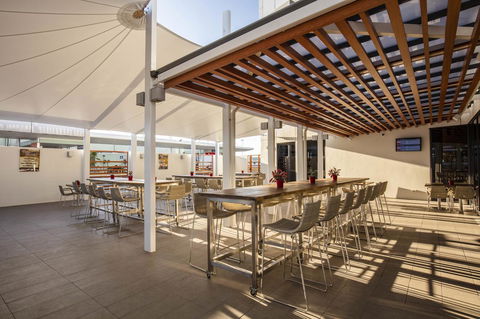Ibis Mackay - Lightning Ridge Tourism 1