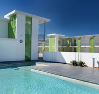 Mackay Oceanside Central Hotel - Lightning Ridge Tourism