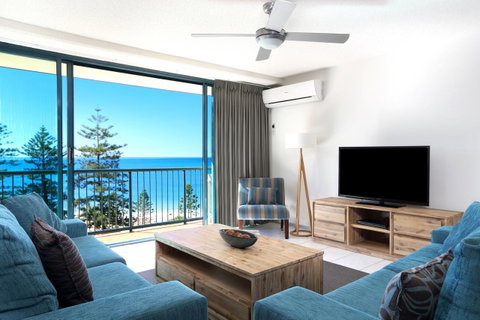 Peninsular Beachfront Resort - Lightning Ridge Tourism 3