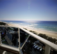 Grosvenor Beachfront Apartments - Lightning Ridge Tourism