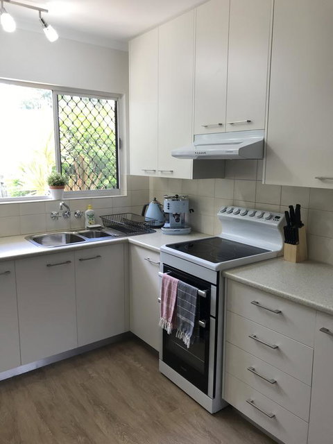 69 King Street - Lightning Ridge Tourism 11