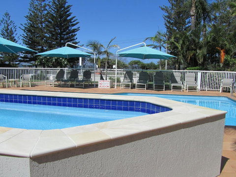 Le Beach Apartments - Lightning Ridge Tourism 17
