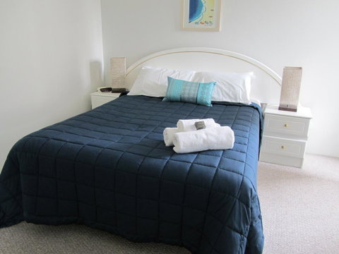 Le Beach Apartments - Lightning Ridge Tourism 22