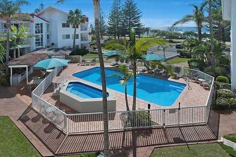 Le Beach Apartments - Lightning Ridge Tourism 1