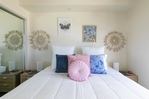 Sunset Retreat Mooloolaba - Lightning Ridge Tourism 26