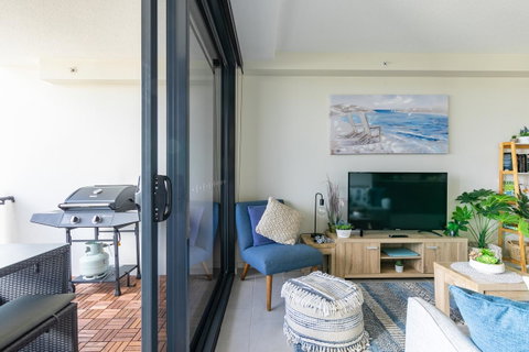 Sunset Retreat Mooloolaba - Lightning Ridge Tourism 13