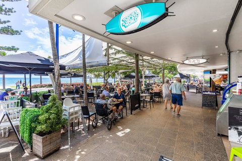 Sunset Retreat Mooloolaba - Lightning Ridge Tourism 42