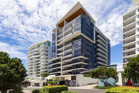 Sunset Retreat Mooloolaba - Lightning Ridge Tourism 39