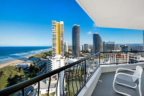ULTIQA Beach Haven On Broadbeach - Lightning Ridge Tourism 8