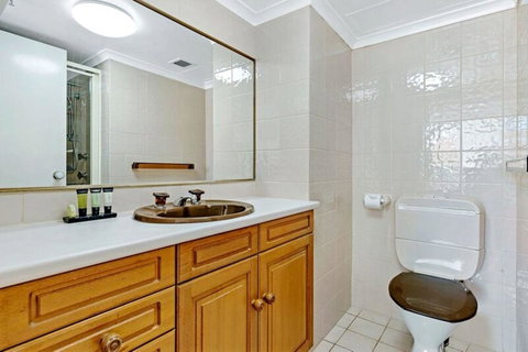 ULTIQA Beach Haven On Broadbeach - Lightning Ridge Tourism 38