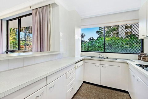 ULTIQA Beach Haven On Broadbeach - Lightning Ridge Tourism 36