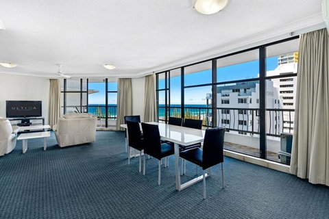 ULTIQA Beach Haven On Broadbeach - Lightning Ridge Tourism 21