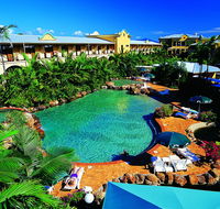Palm Royale Cairns - Lightning Ridge Tourism