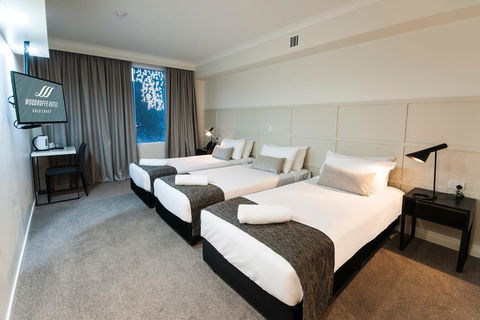 Woodroffe Hotel - Lightning Ridge Tourism 14