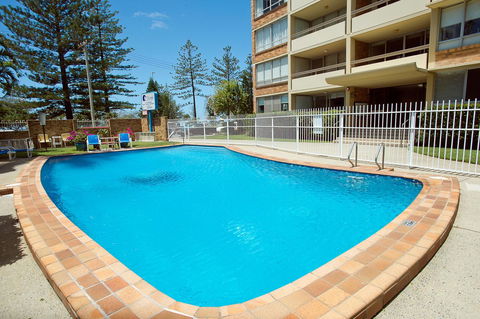 Oceania On Burleigh Beach - Lightning Ridge Tourism 18
