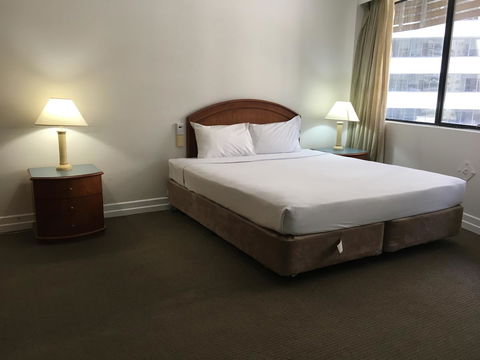 Great Southern Hotel Brisbane - Lightning Ridge Tourism 3