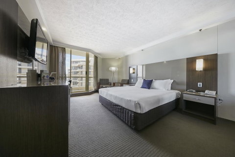 Novotel Surfers Paradise - Lightning Ridge Tourism 18