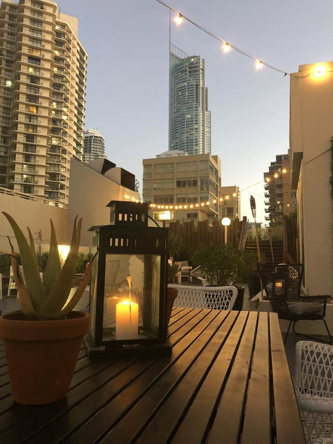 Novotel Surfers Paradise - Lightning Ridge Tourism 29