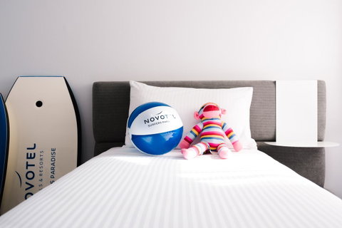 Novotel Surfers Paradise - Lightning Ridge Tourism 25